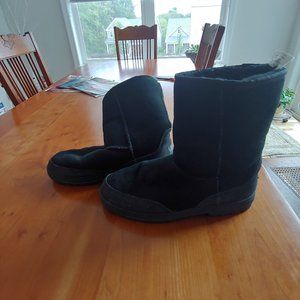 Ugg women size 10 boots, black